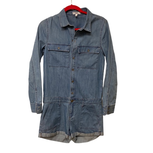 PAIGE Jackson Romper in Flyer from Revolve - Long sleeve denim shorts size XS - Picture 4 of 7